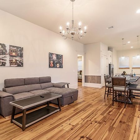 Hosteeva 3 Bedroom Cottage Close To St Charles 5 M Ride To Fq New Orleans Esterno foto