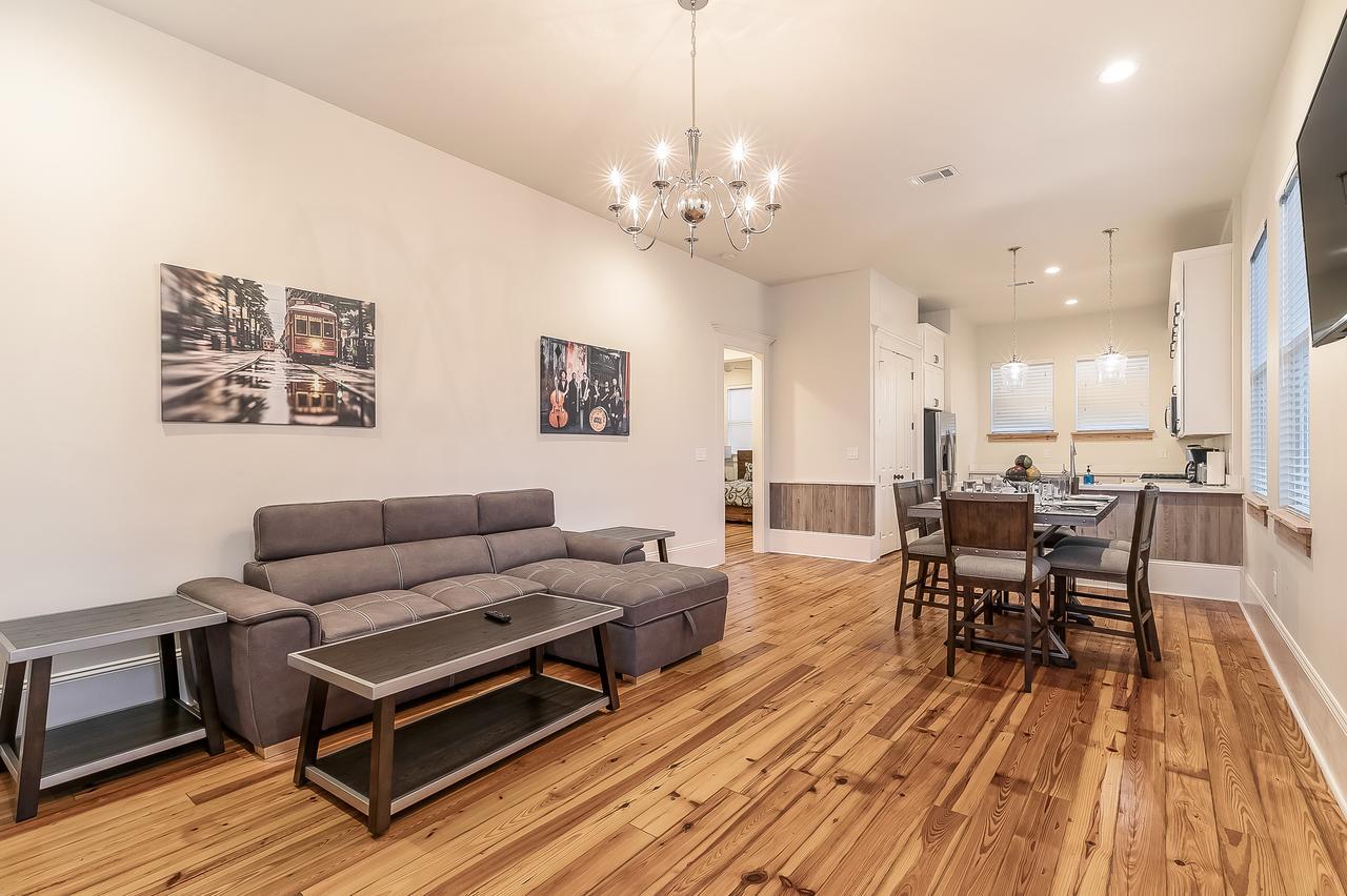 Hosteeva 3 Bedroom Cottage Close To St Charles 5 M Ride To Fq New Orleans Esterno foto